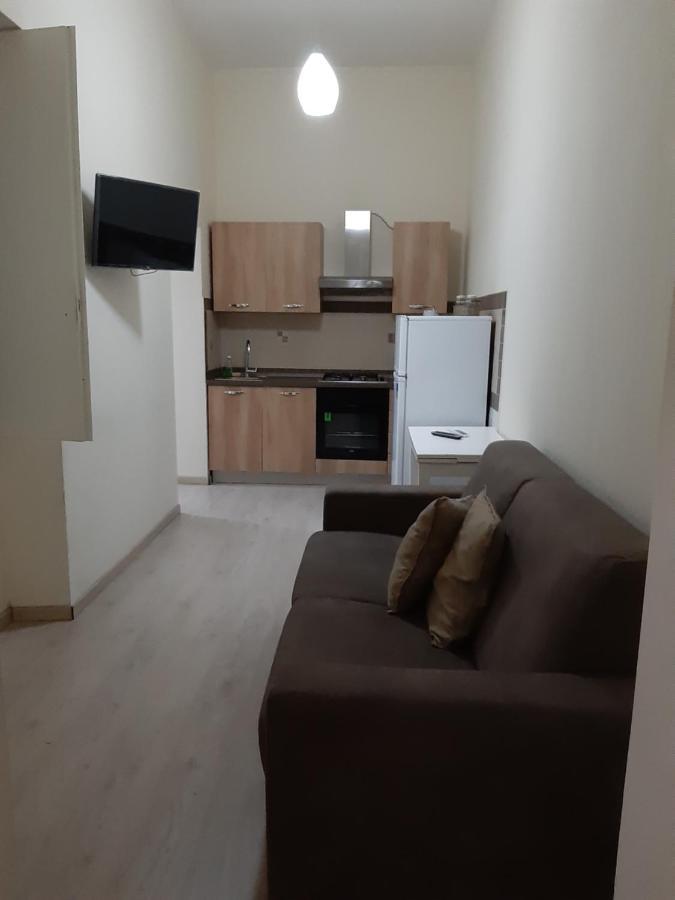 Appartamento Silvana Наполи Екстериор снимка