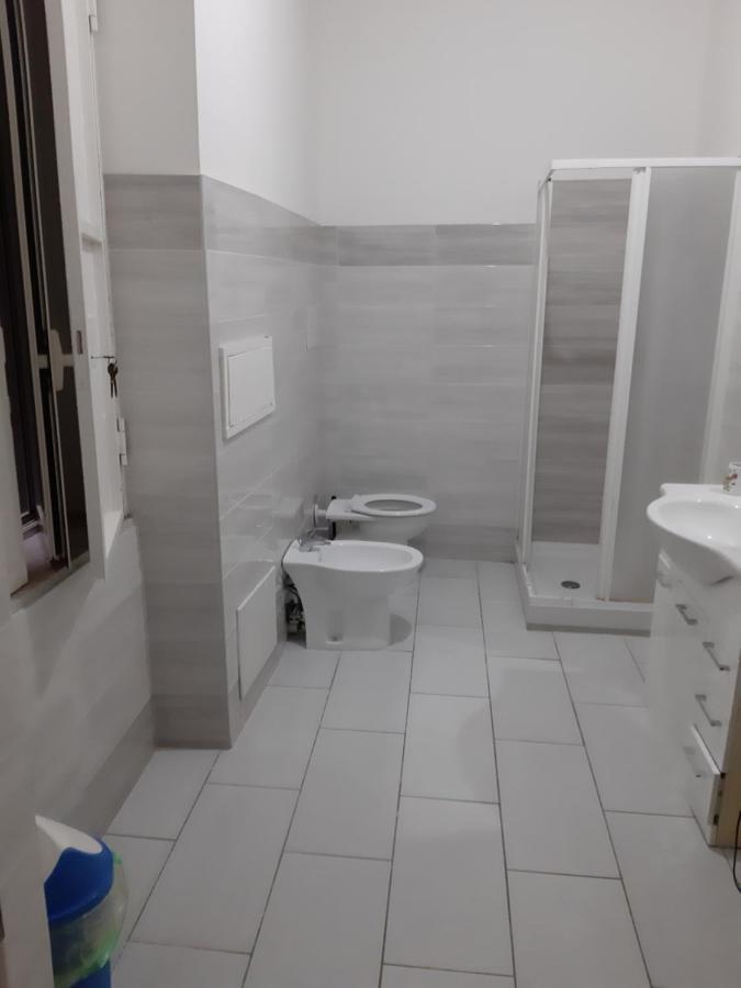 Appartamento Silvana Наполи Екстериор снимка